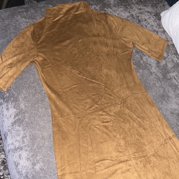 Suede Brown T-shirt Dress - Blue Blush - Picture 2 of 5